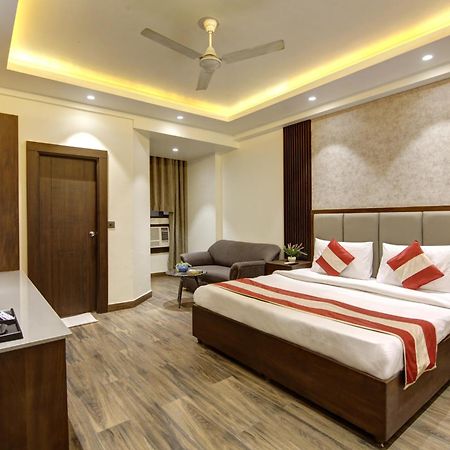Hotel Kashish Plaza - 5 Mins From Metro Station 德里 外观 照片