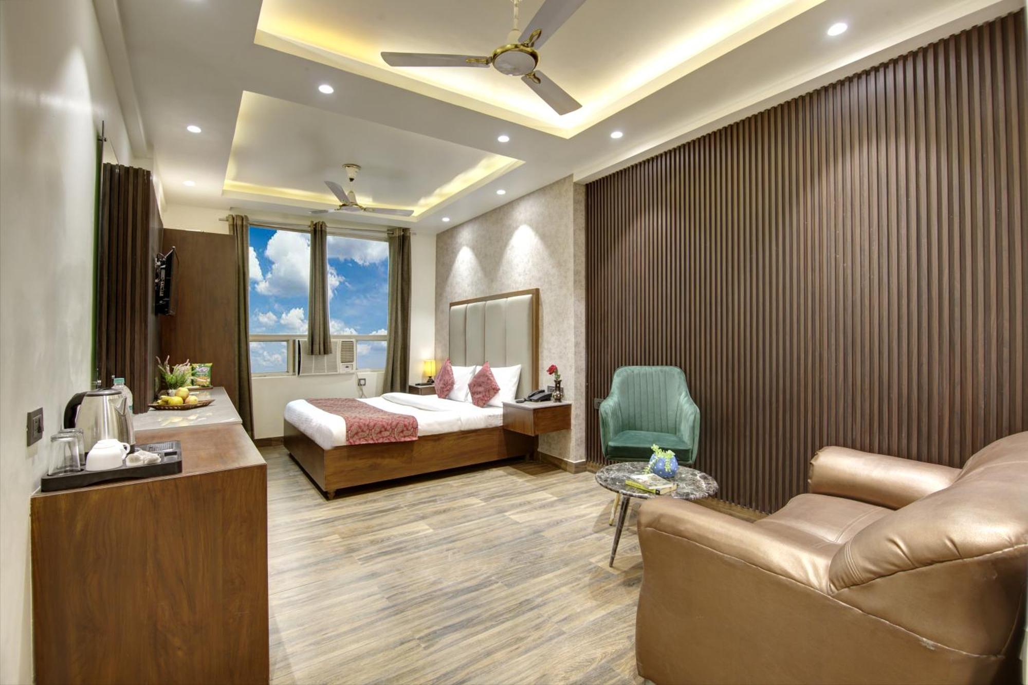 Hotel Kashish Plaza - 5 Mins From Metro Station 德里 外观 照片